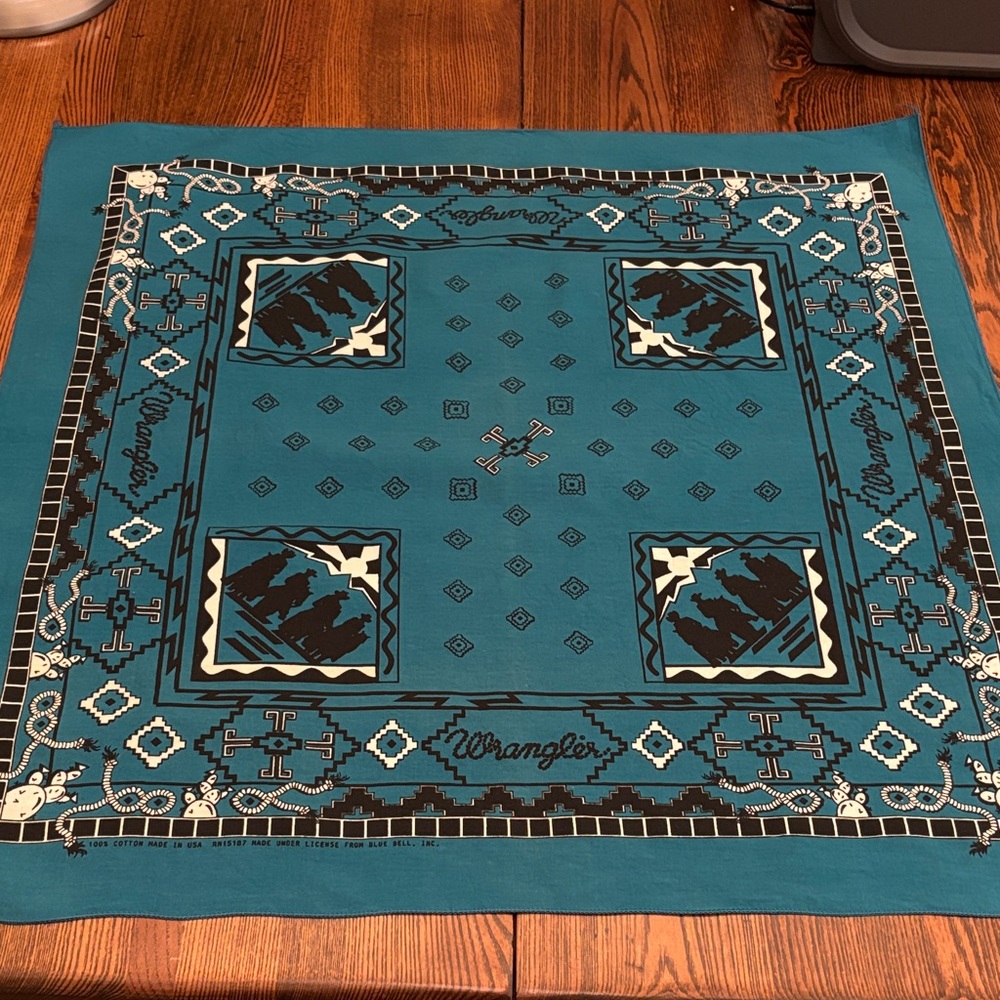Wrangler Turquoise and Black Bandana